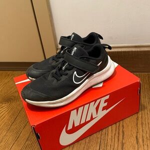 Nike Black and White Athletic Shoes